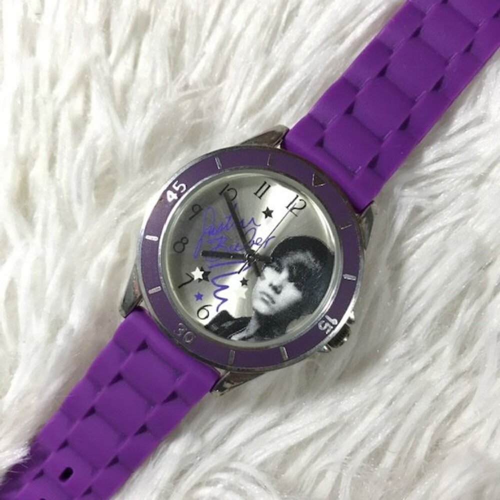 Bravado Justin Bieber Signature Rubber Stainless Steel Back Watch - Picture 3 of 13